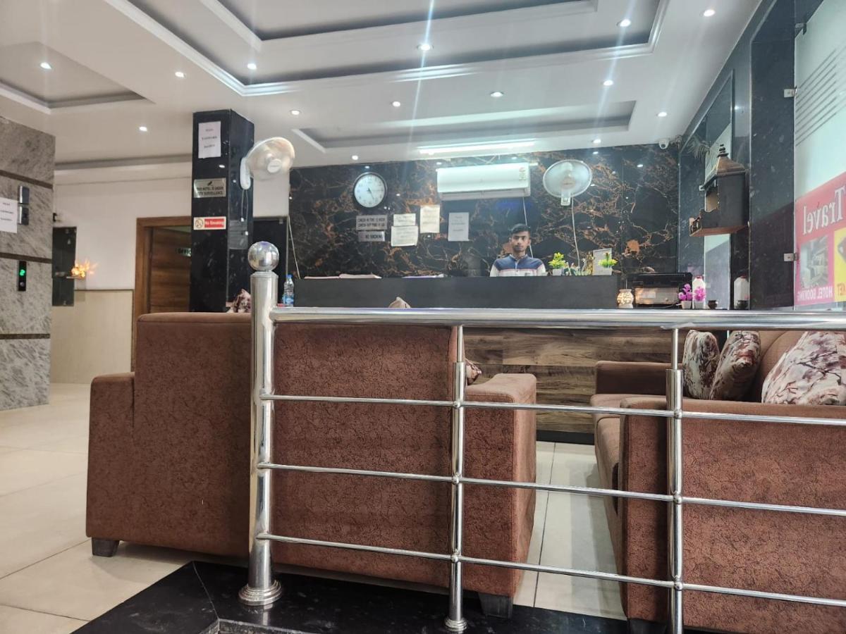 Hotel Ambe Inn By Ambience Delhi Igi Airport 뉴델리 외부 사진